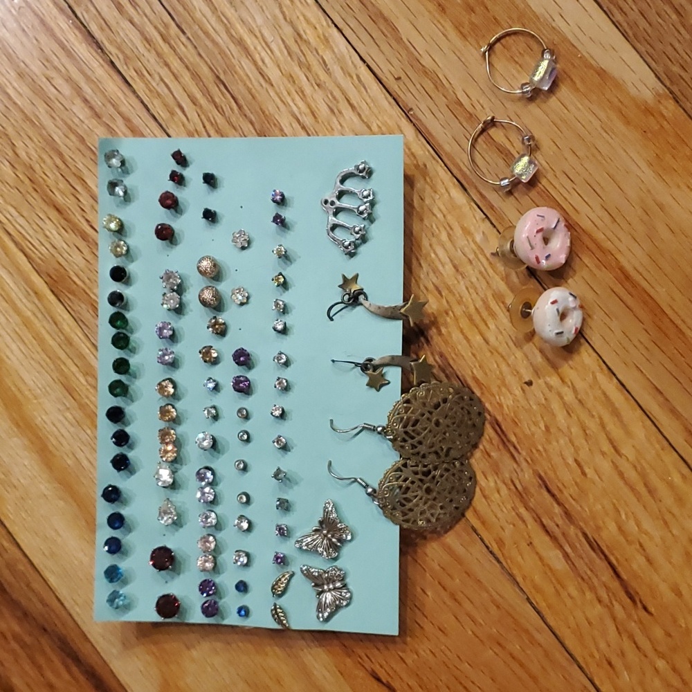 Earrings bundle
